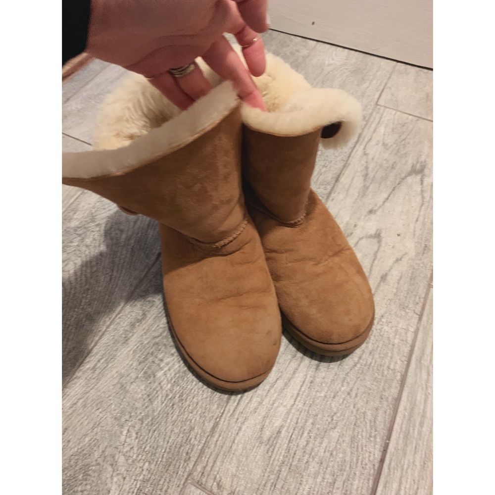Ugg Australia Classic Bailey Button- Chestnut - image 2